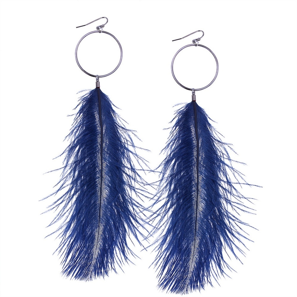 Vintage Fashion Pierced Feather Earrings - Picture 3 of 3